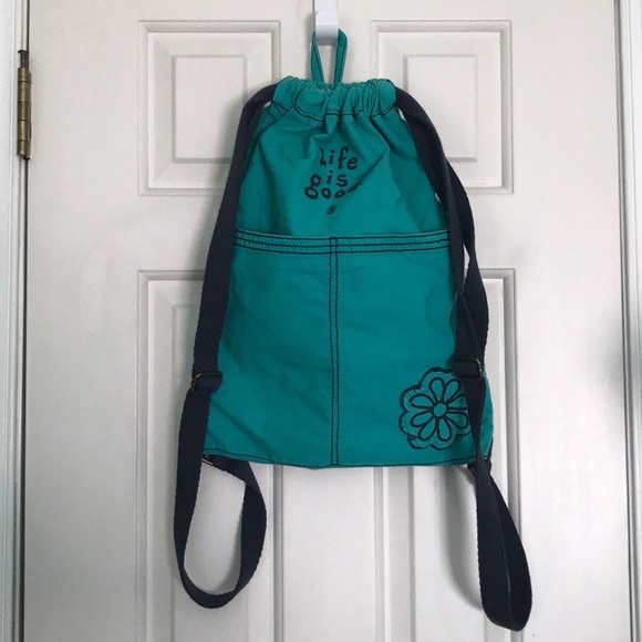 Life Is Good Handbags - Life Is Good Essential Cinch Sack